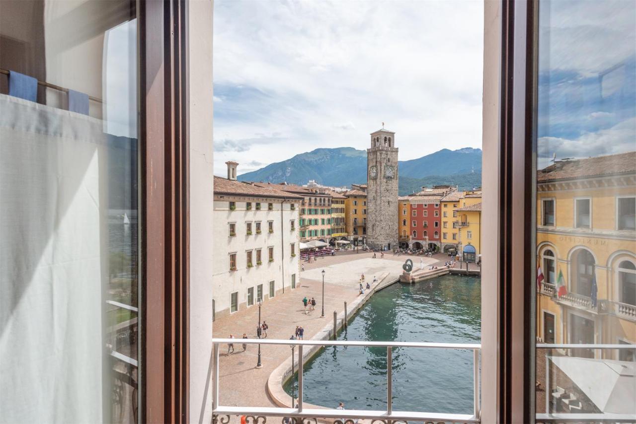 Casa La Torre, The View On The Lake Riva del Garda Exterior photo