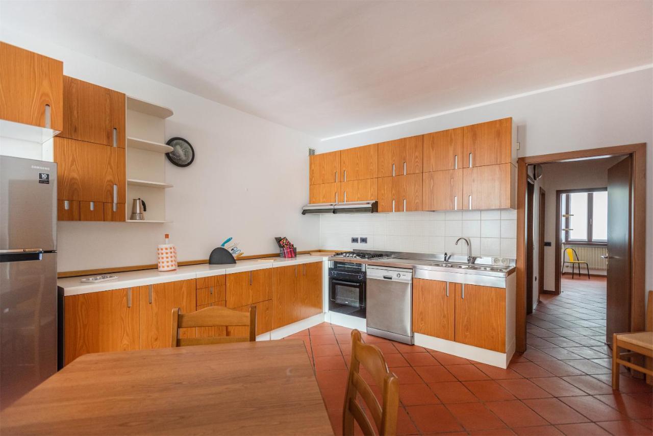 Casa La Torre, The View On The Lake Riva del Garda Exterior photo