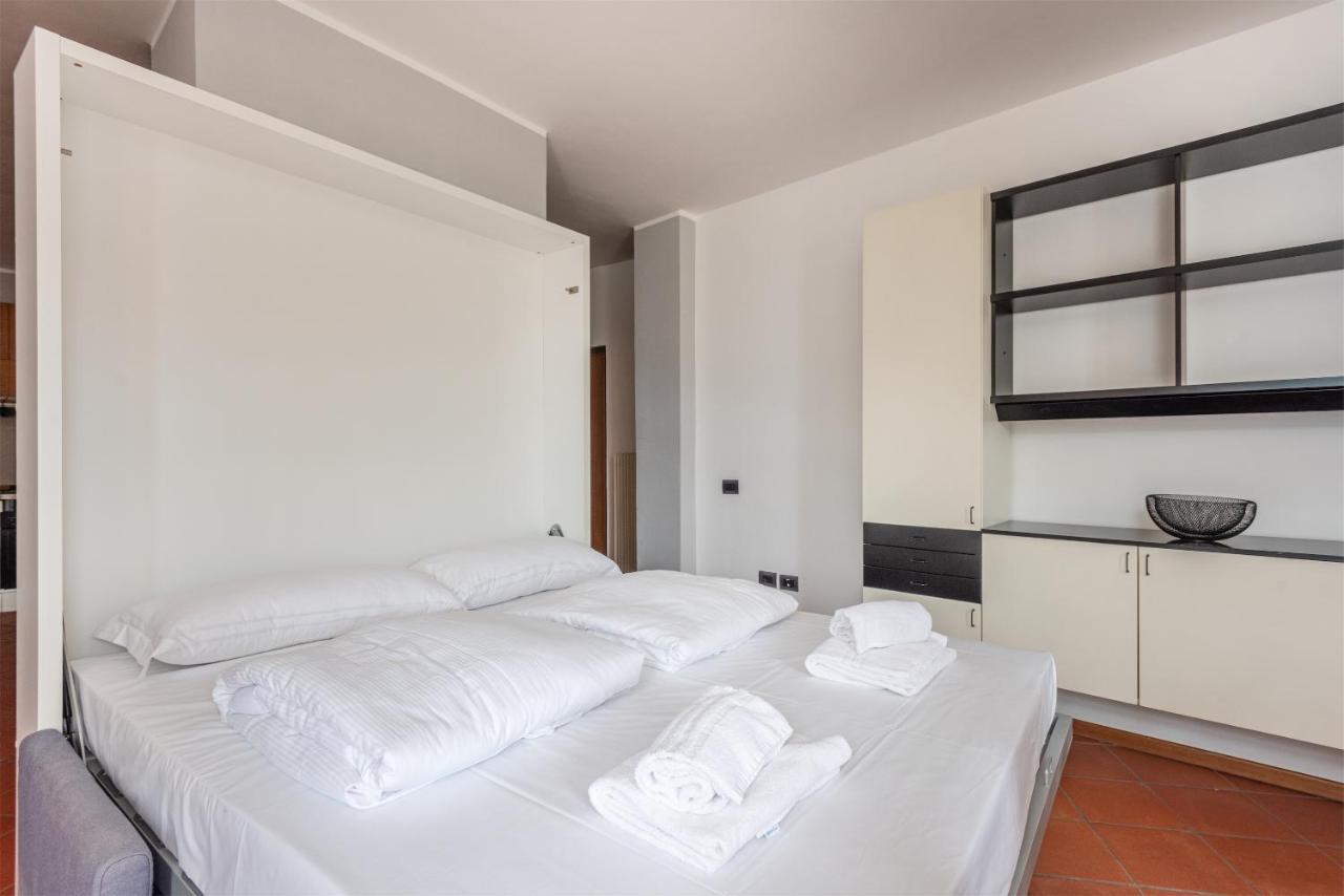 Casa La Torre, The View On The Lake Riva del Garda Exterior photo