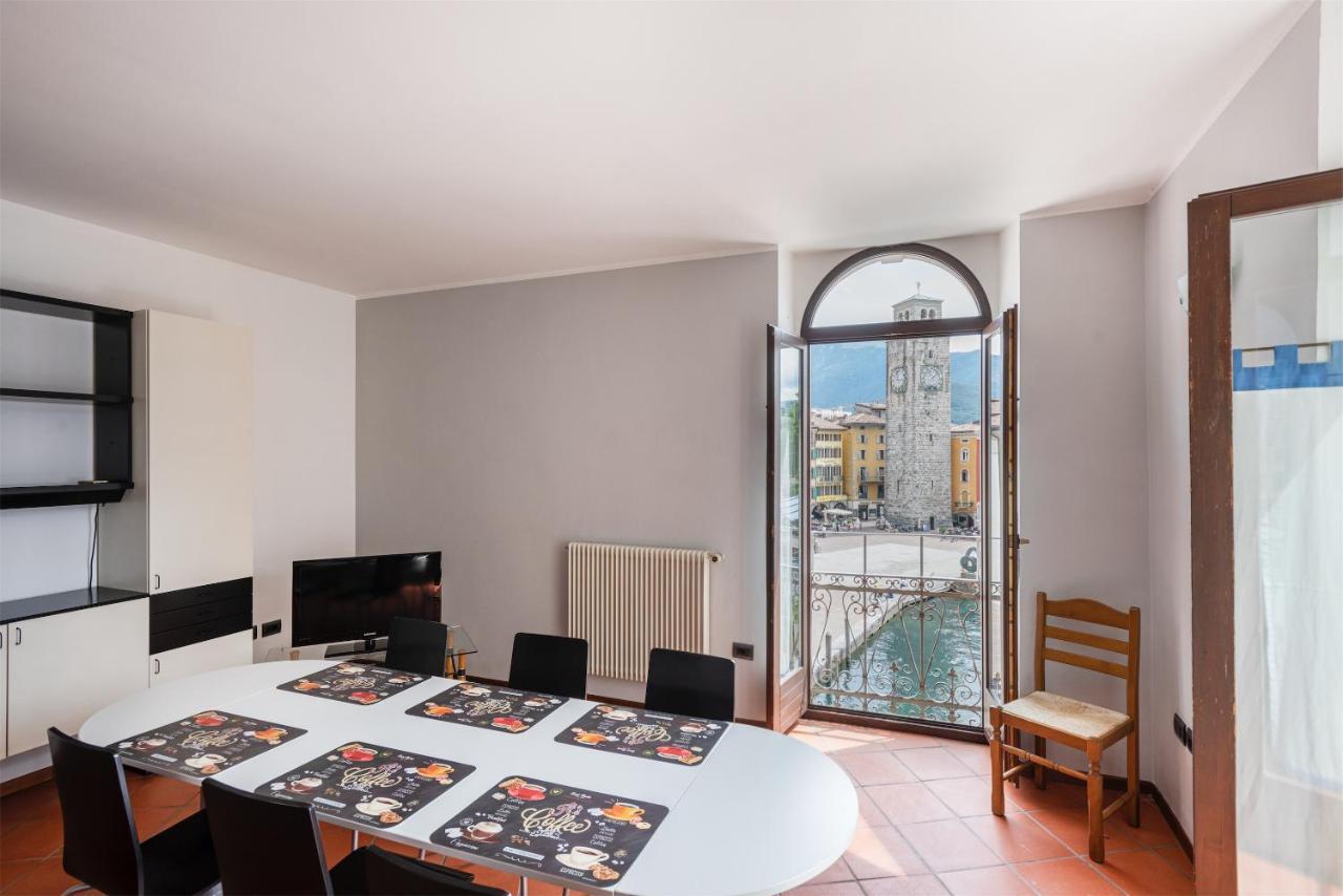 Casa La Torre, The View On The Lake Riva del Garda Exterior photo